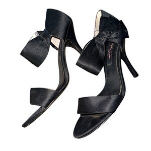 𝐍𝐈𝐍𝐀 𝐍𝐄𝐖 𝐘𝐎𝐑𝐊 𝐁𝐋𝐀𝐂𝐊 𝐒𝐀𝐓𝐈𝐍 𝐁𝐎𝐖 𝐇𝐄𝐄𝐋𝐒